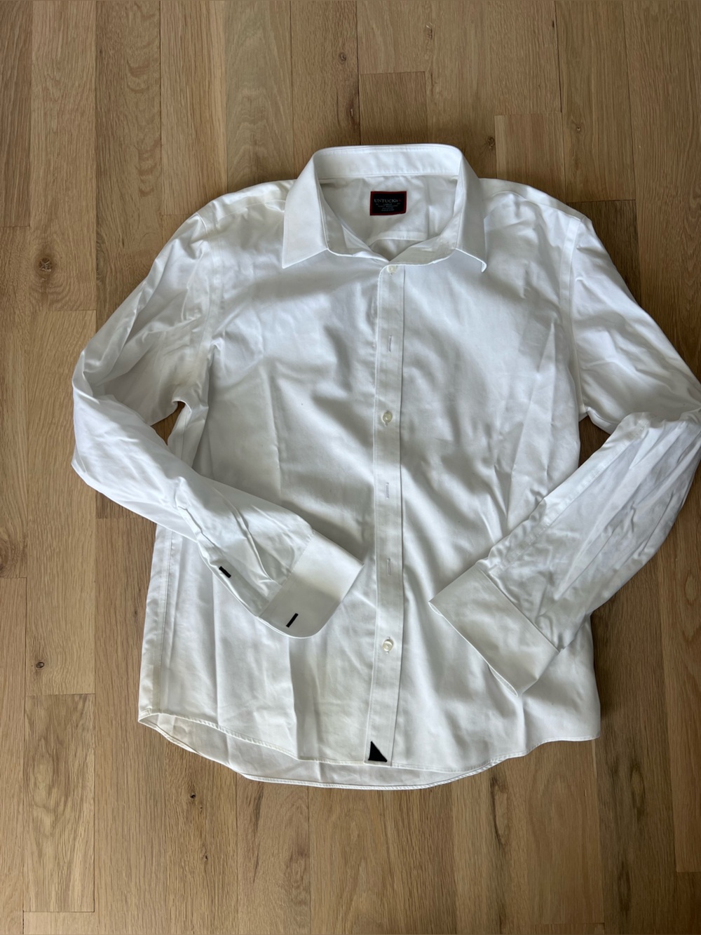 UNTUCKit Men’s White Button Down 👔 Classic Dress Shirt
